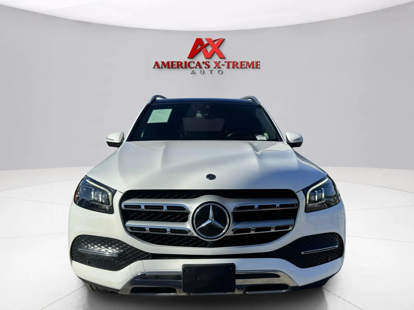 Mercedes-Benz GLS photo 9