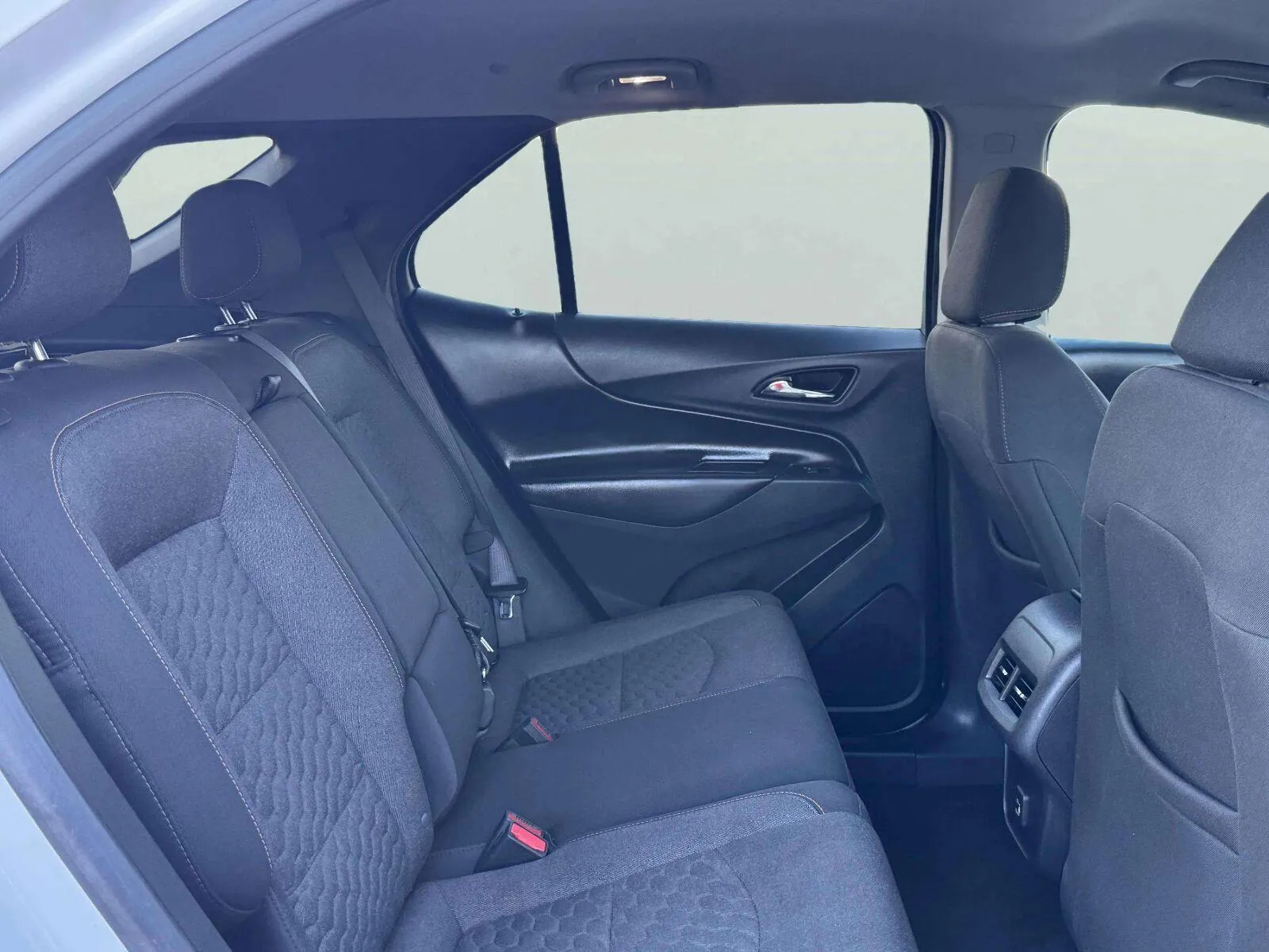 Chevrolet Equinox photo 33