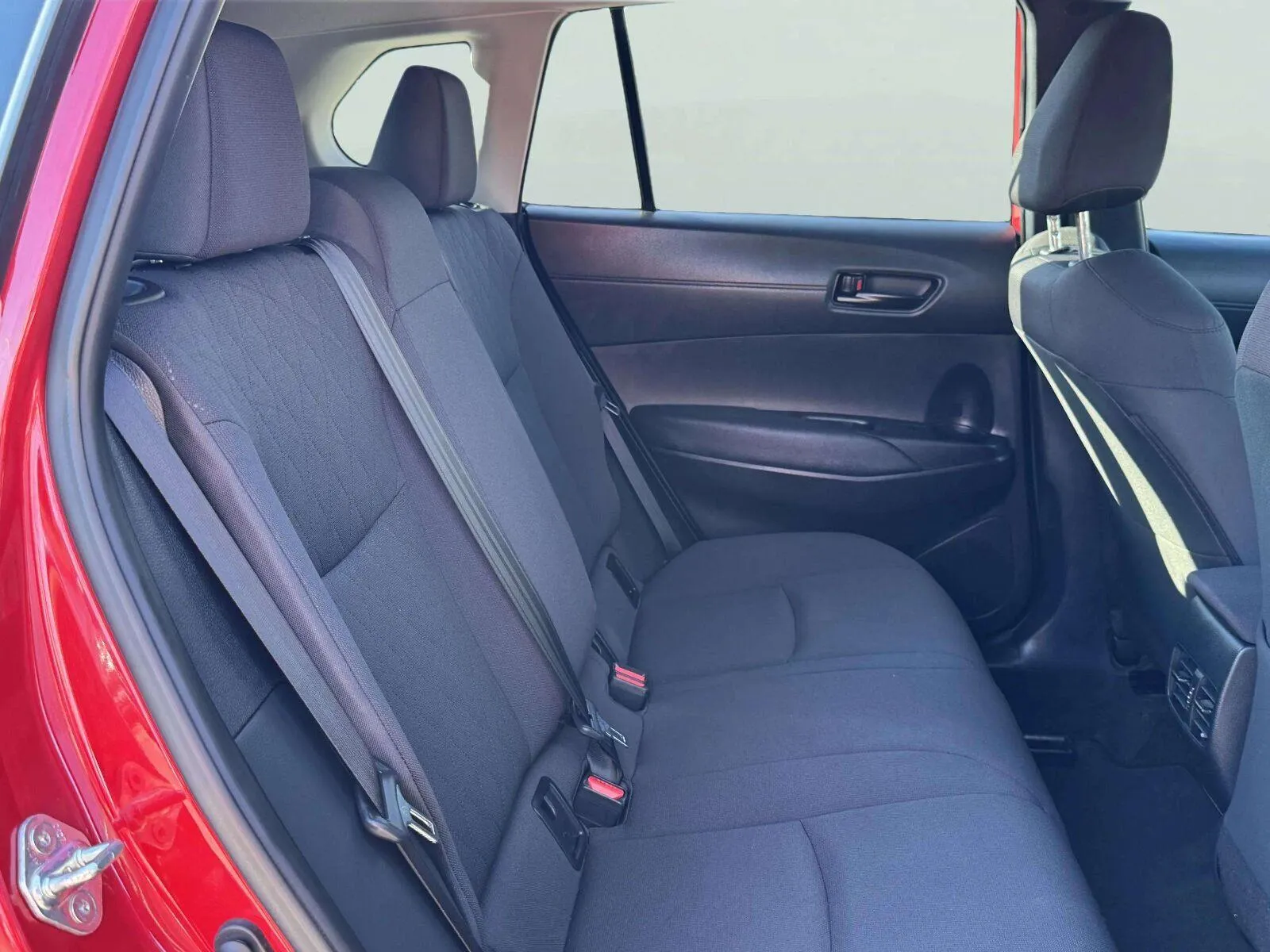Toyota Corolla Cross photo 30