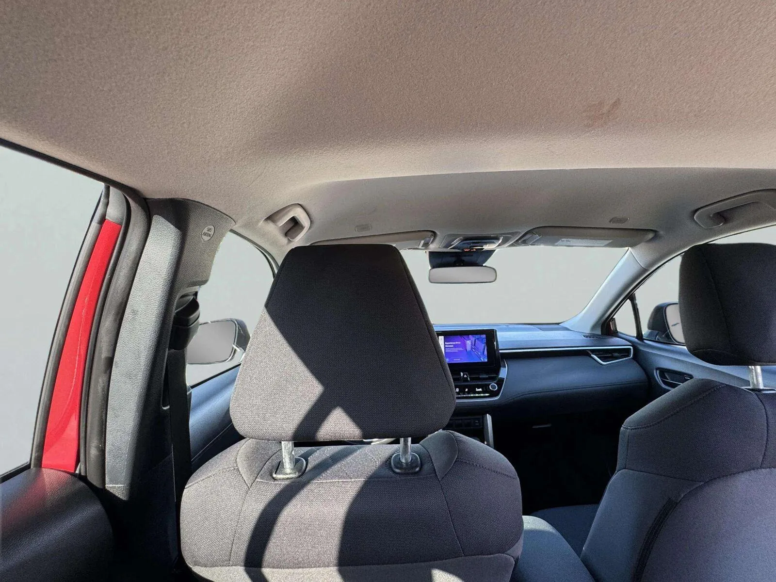 Toyota Corolla Cross photo 36
