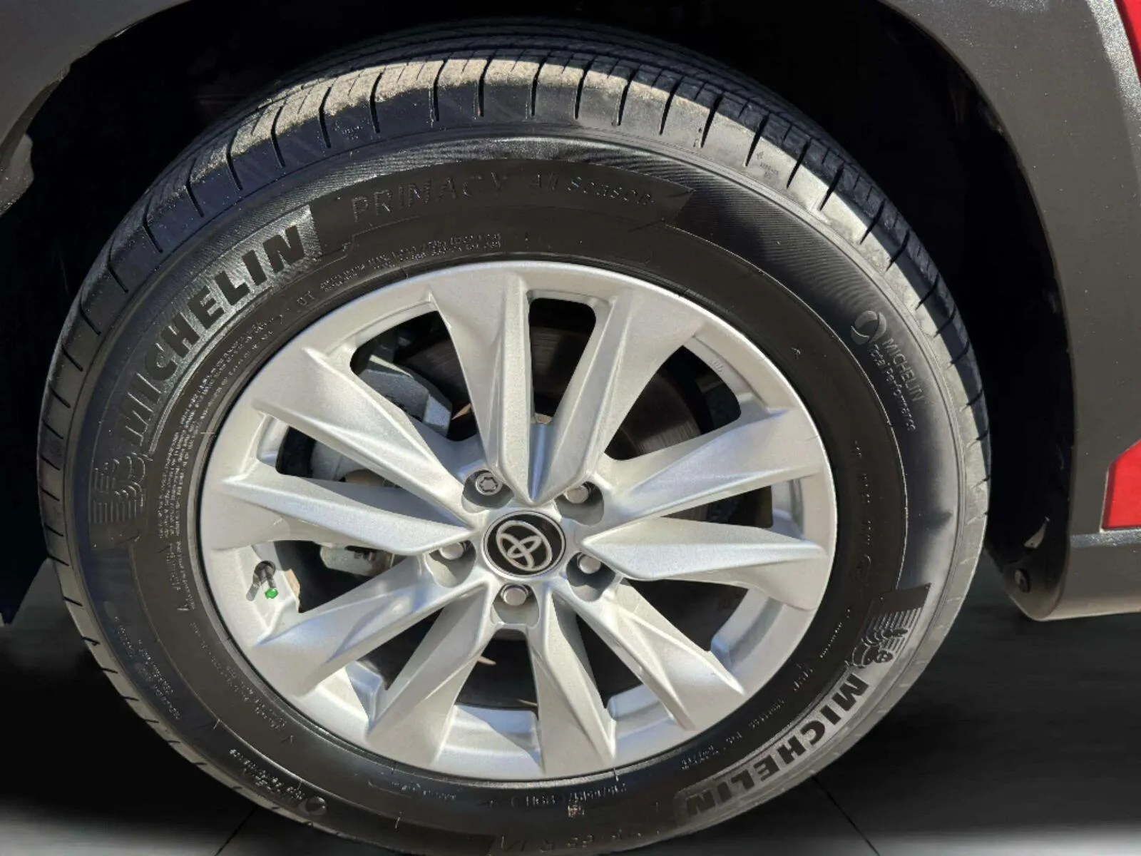 Toyota Corolla Cross photo 43