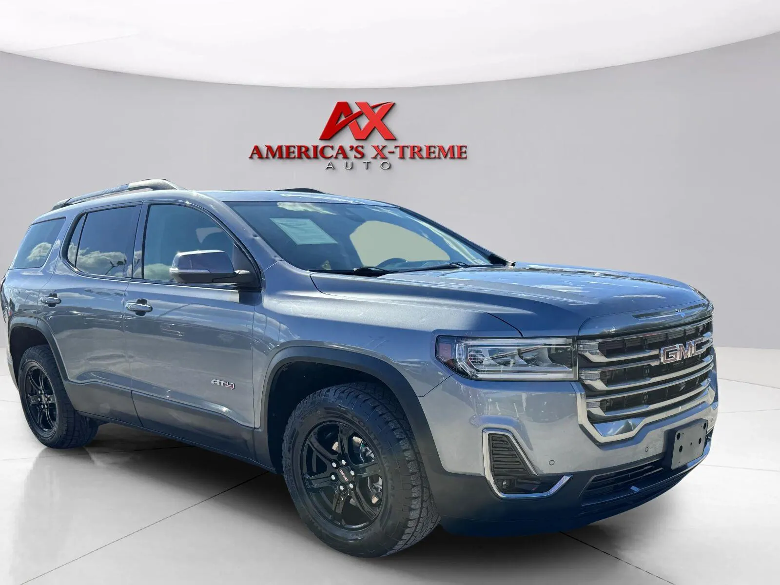 GMC Acadia photo 7