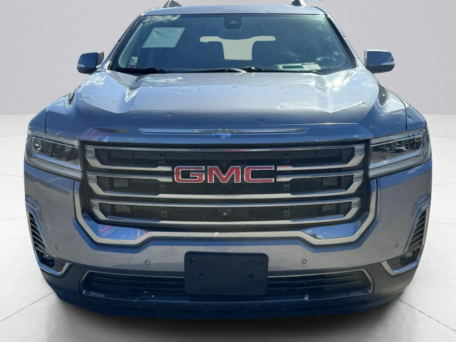 GMC Acadia photo 8