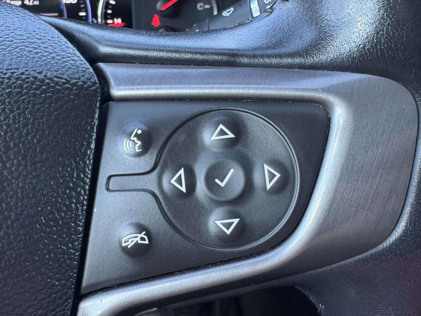 GMC Acadia photo 18