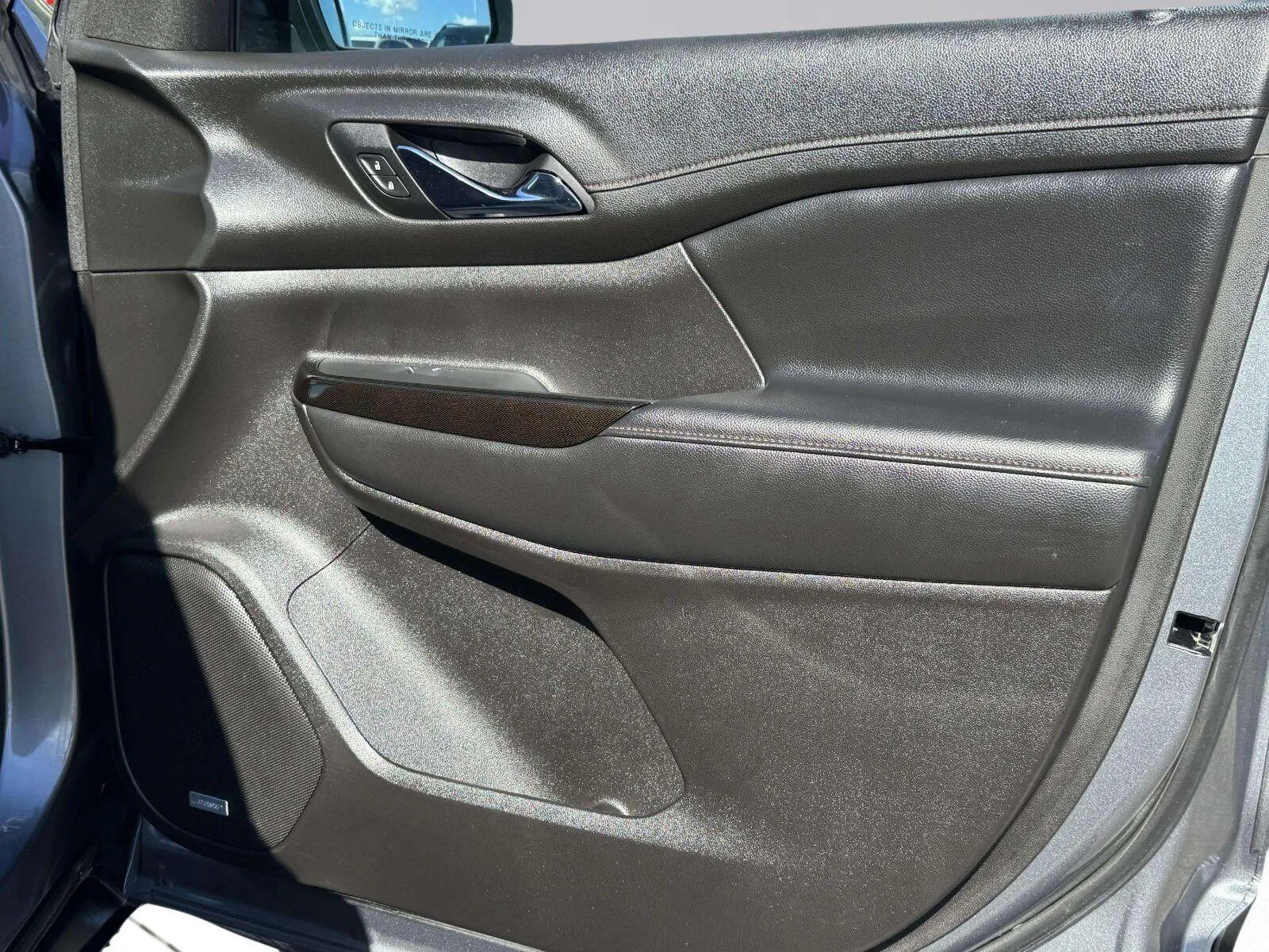 GMC Acadia photo 35