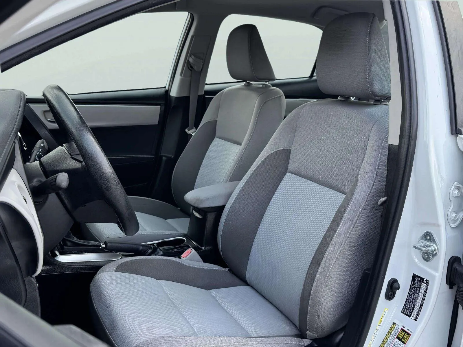 Toyota Corolla photo 19