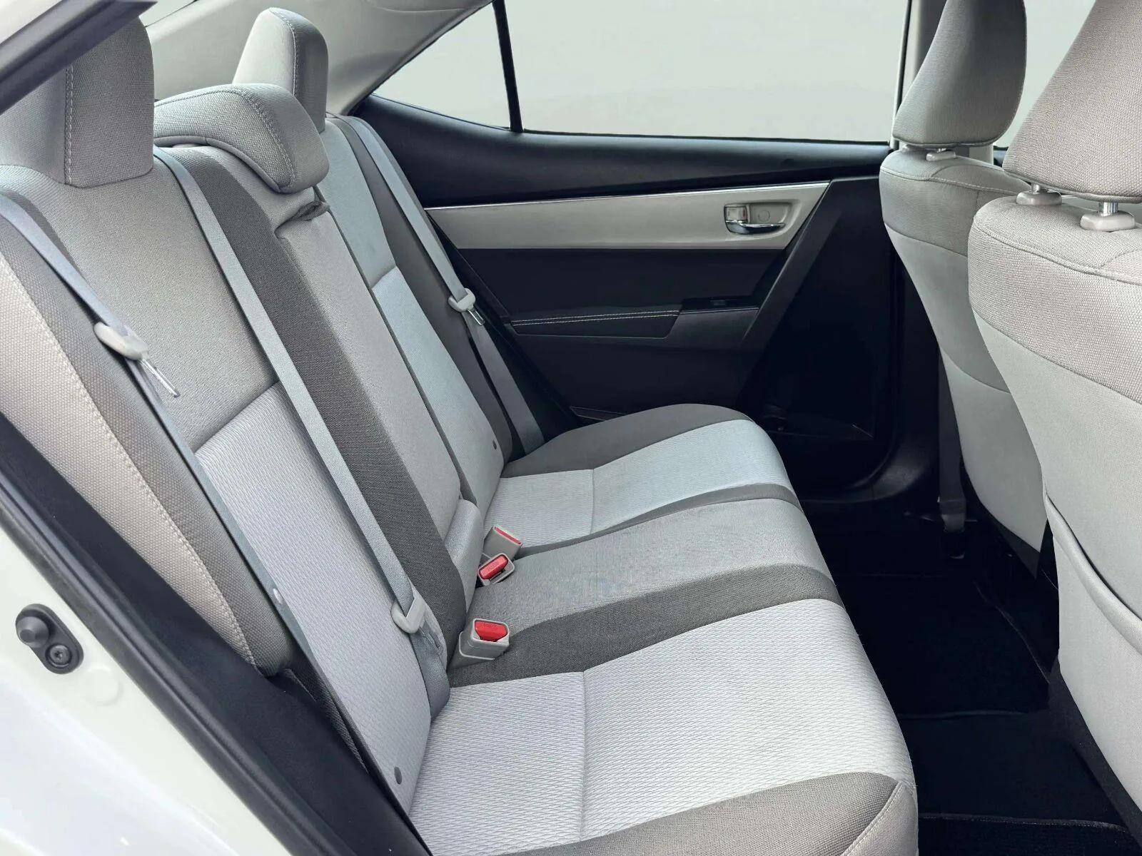Toyota Corolla photo 33