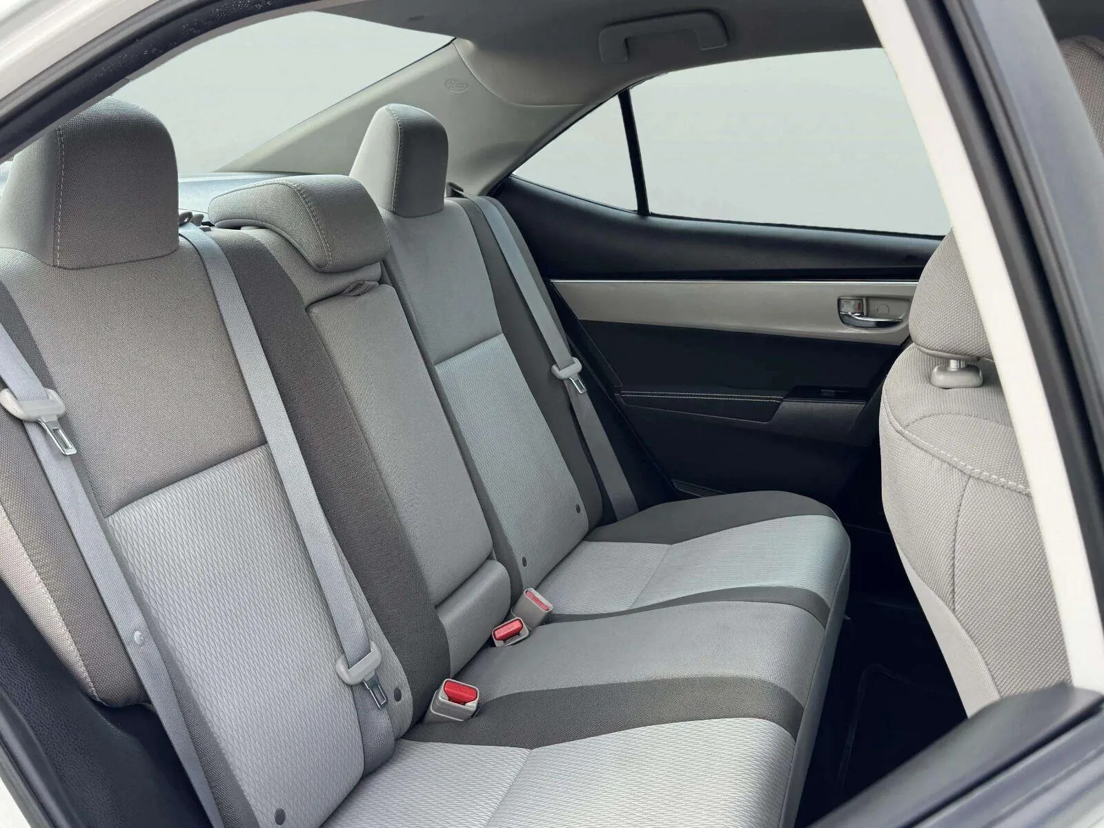 Toyota Corolla photo 36