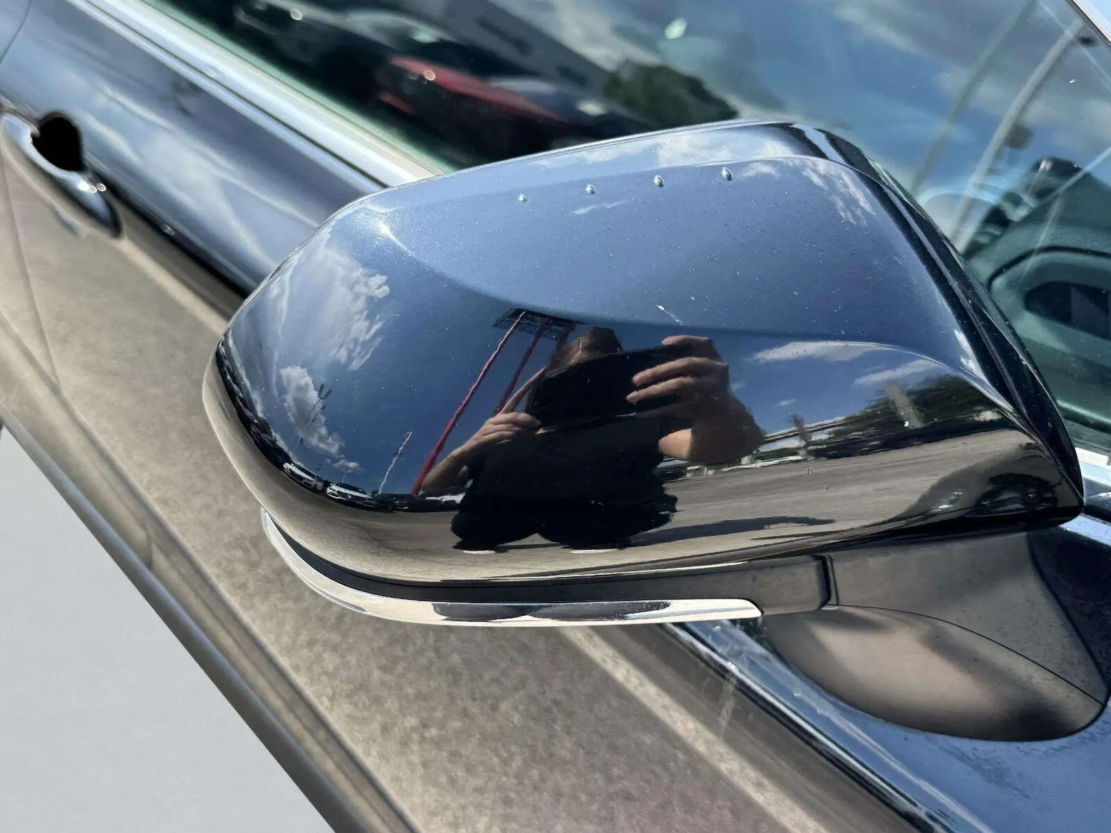 Toyota Camry photo 10