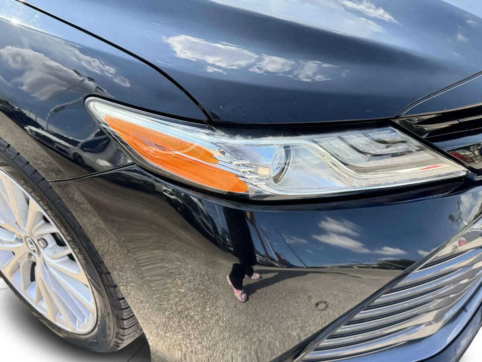Toyota Camry photo 11