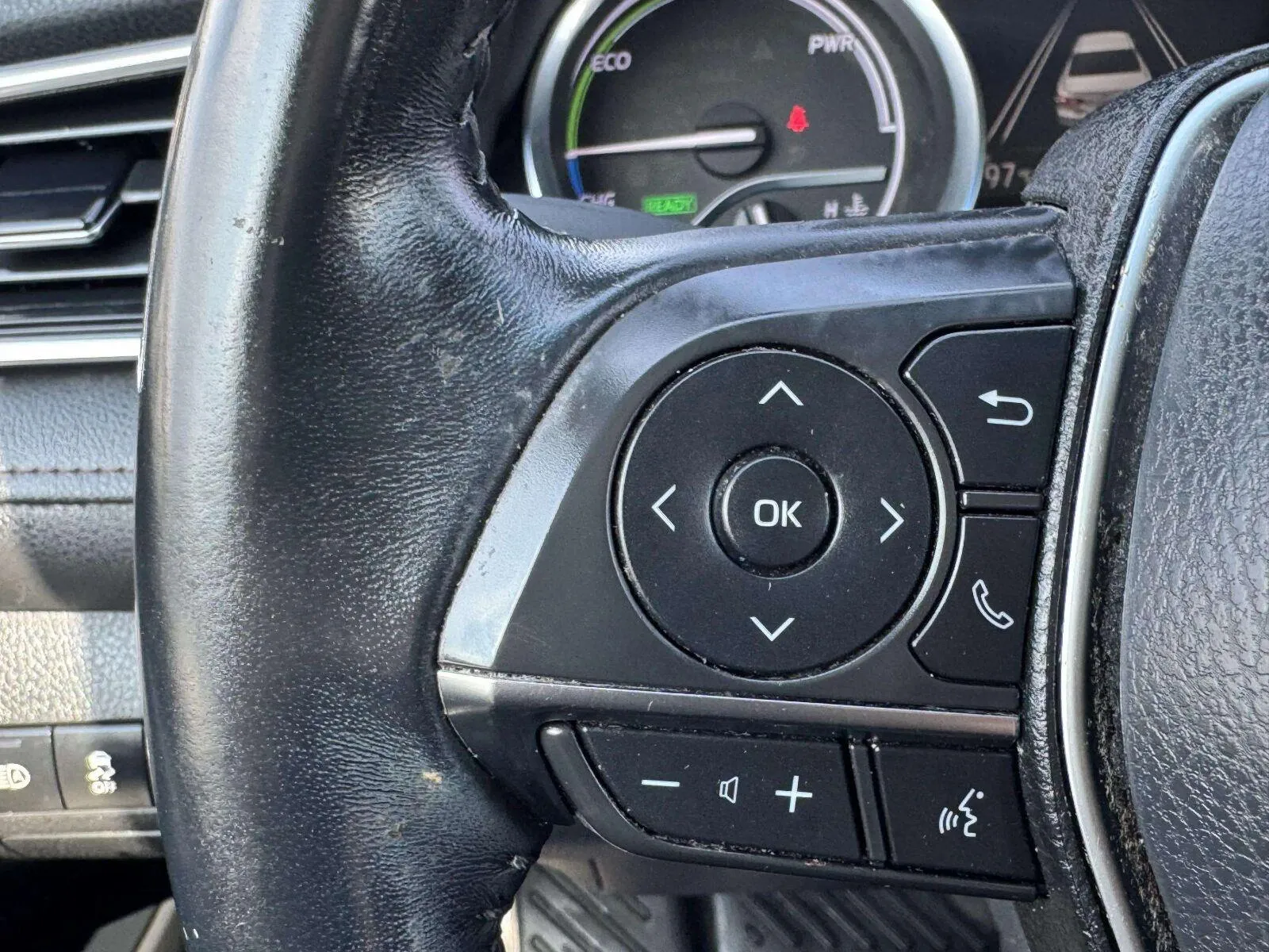 Toyota Camry photo 23