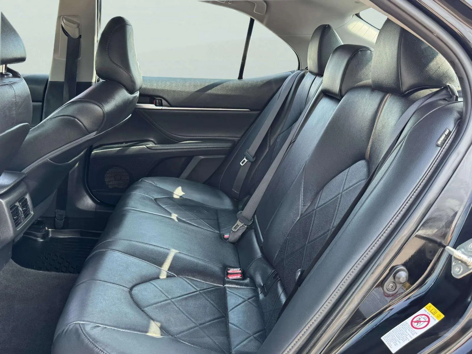 Toyota Camry photo 29