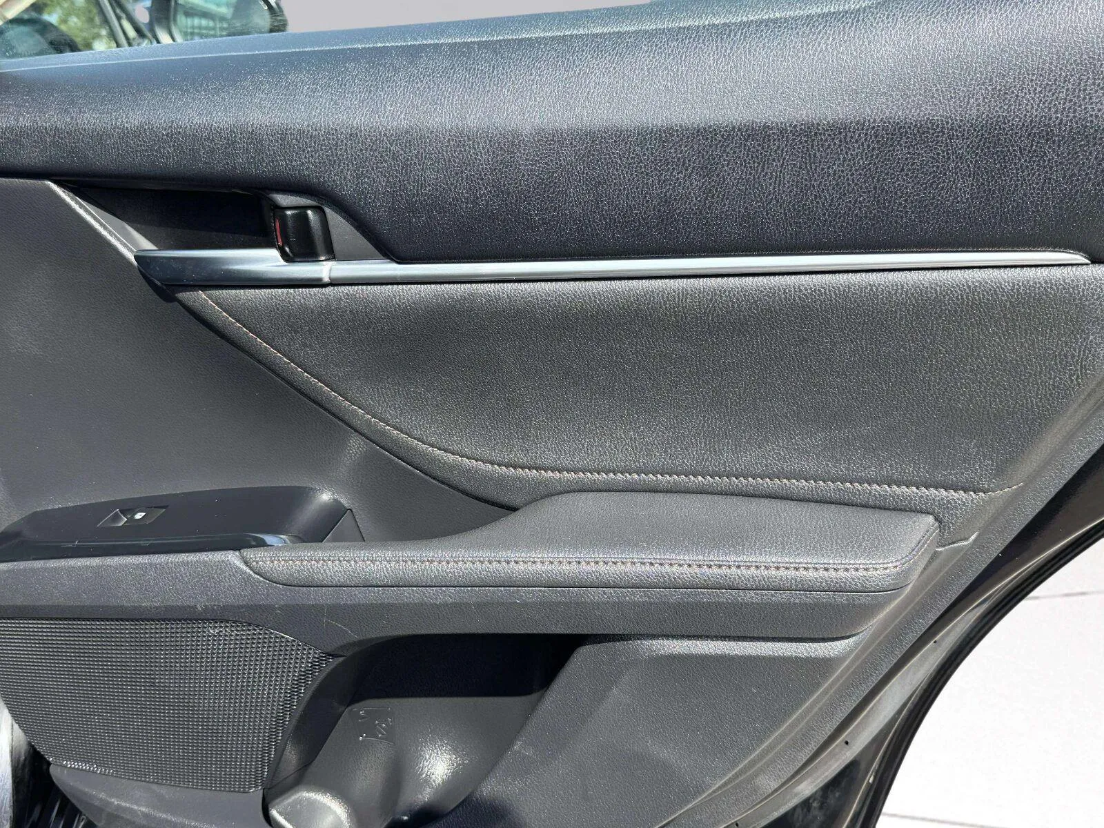 Toyota Camry photo 35