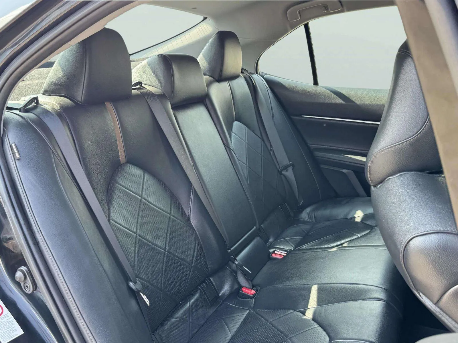 Toyota Camry photo 36