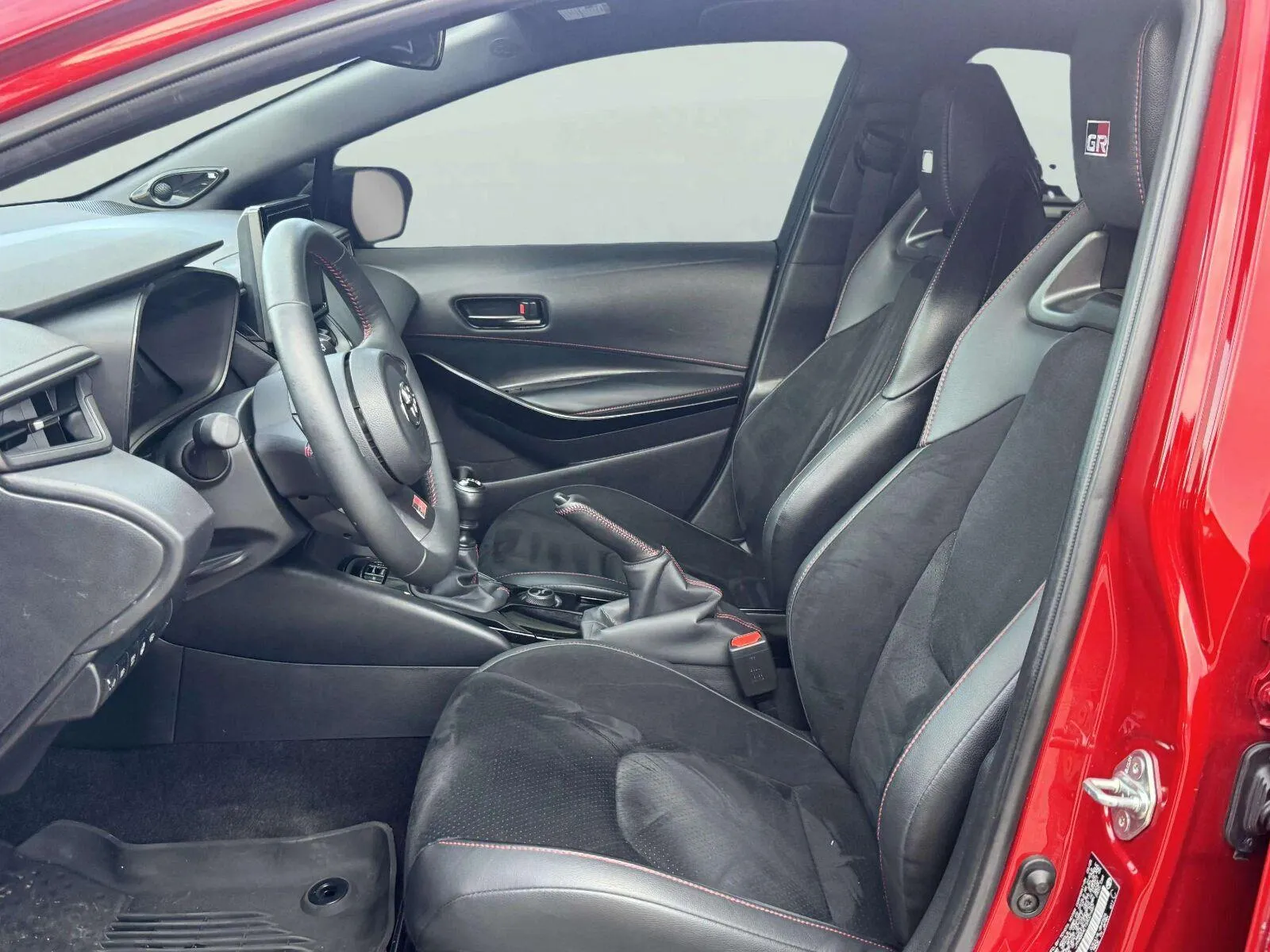Toyota GR Corolla photo 16
