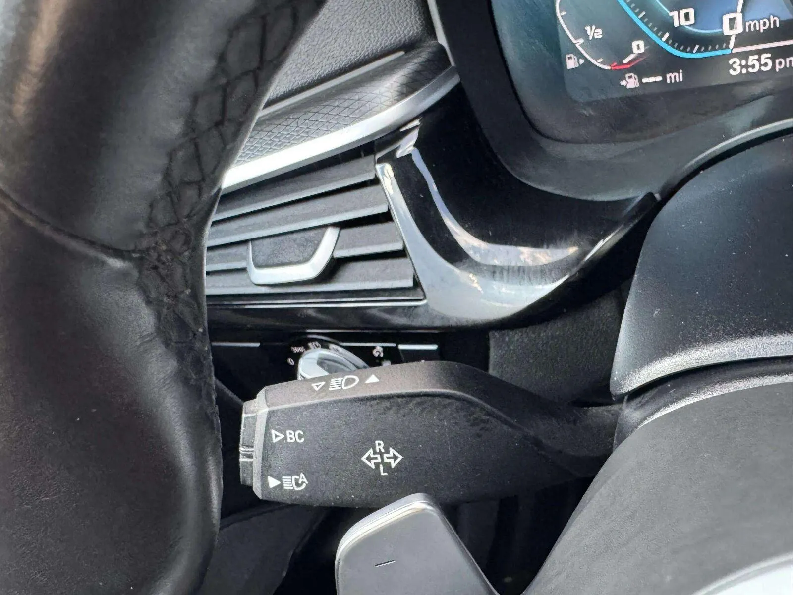 BMW 5 Series photo 21