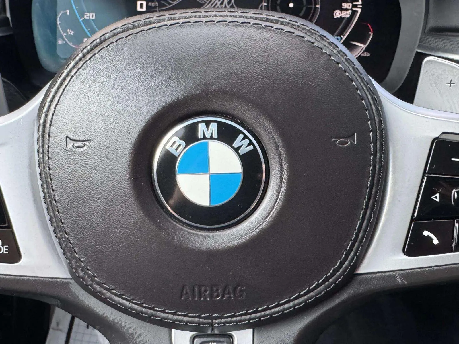BMW 5 Series photo 24