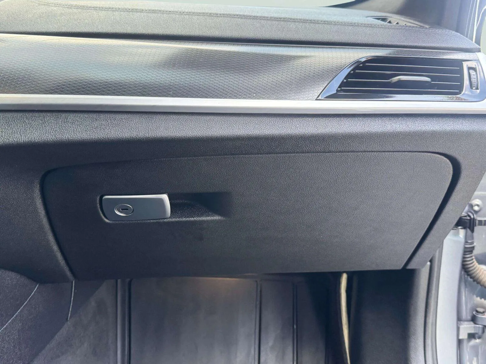 BMW 5 Series photo 43