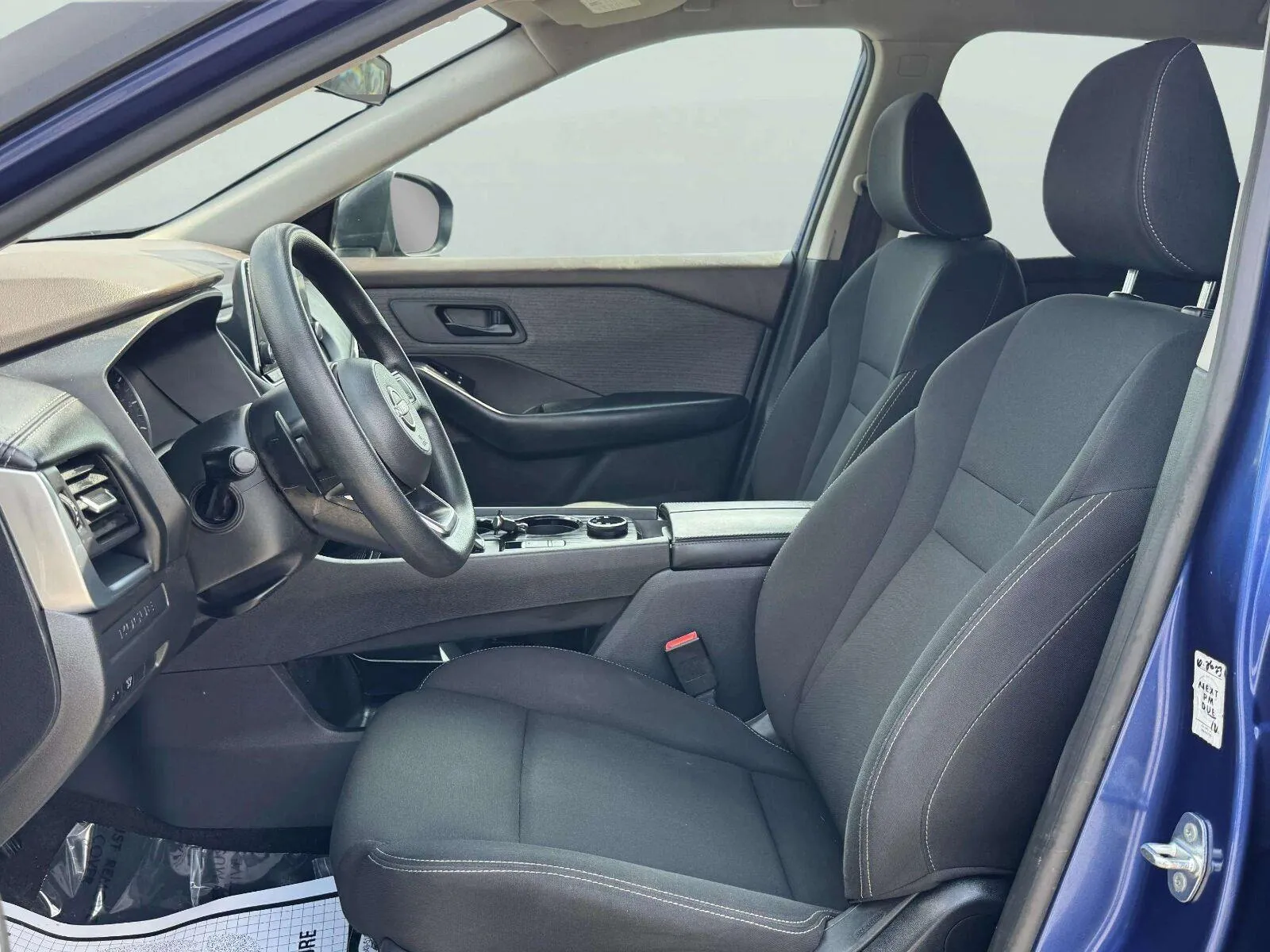 Nissan Rogue photo 16