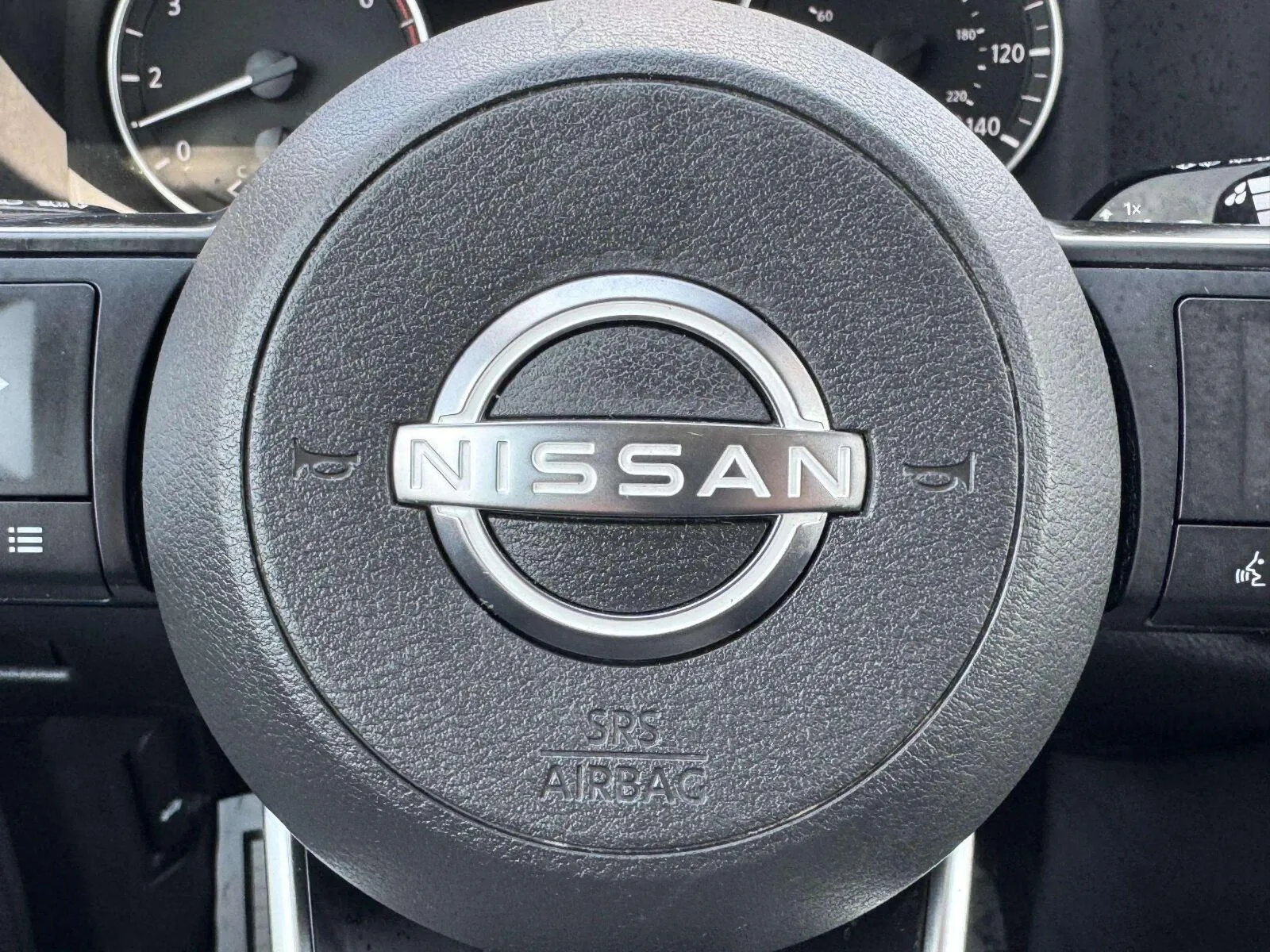 Nissan Rogue photo 24