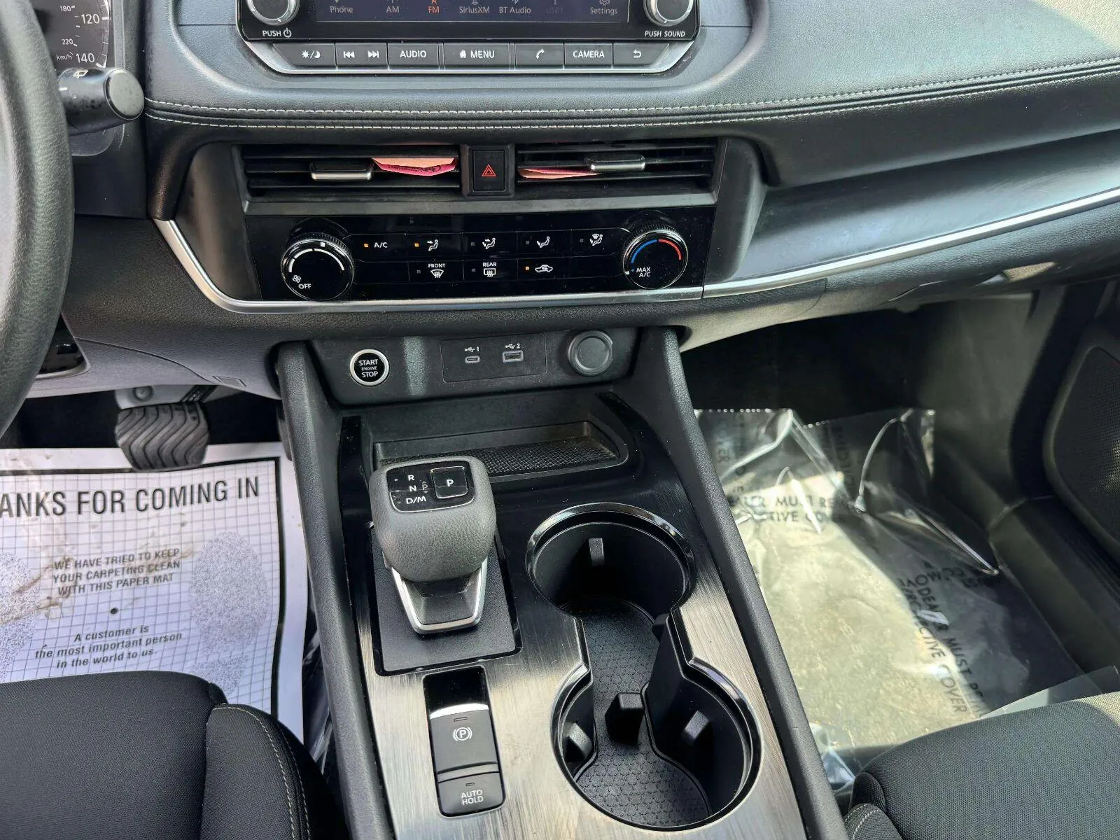 Nissan Rogue photo 29