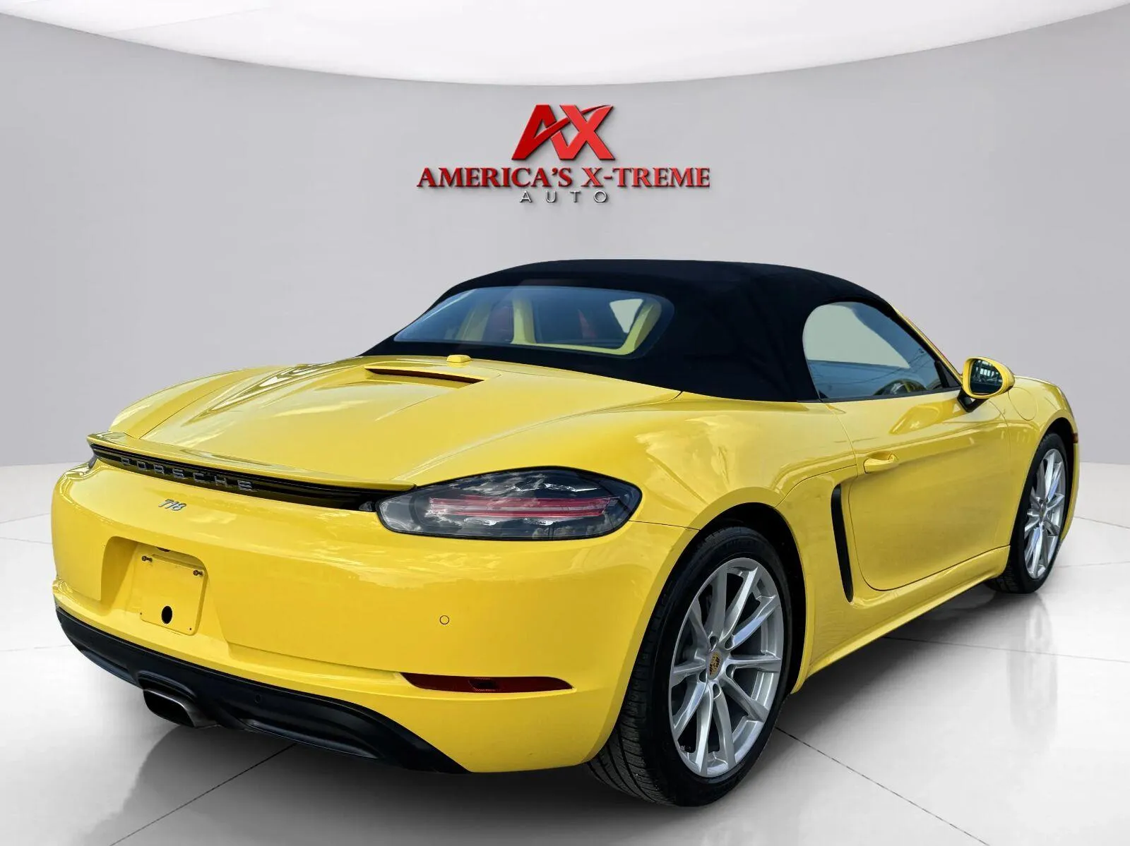 Porsche 718 Boxster photo 6