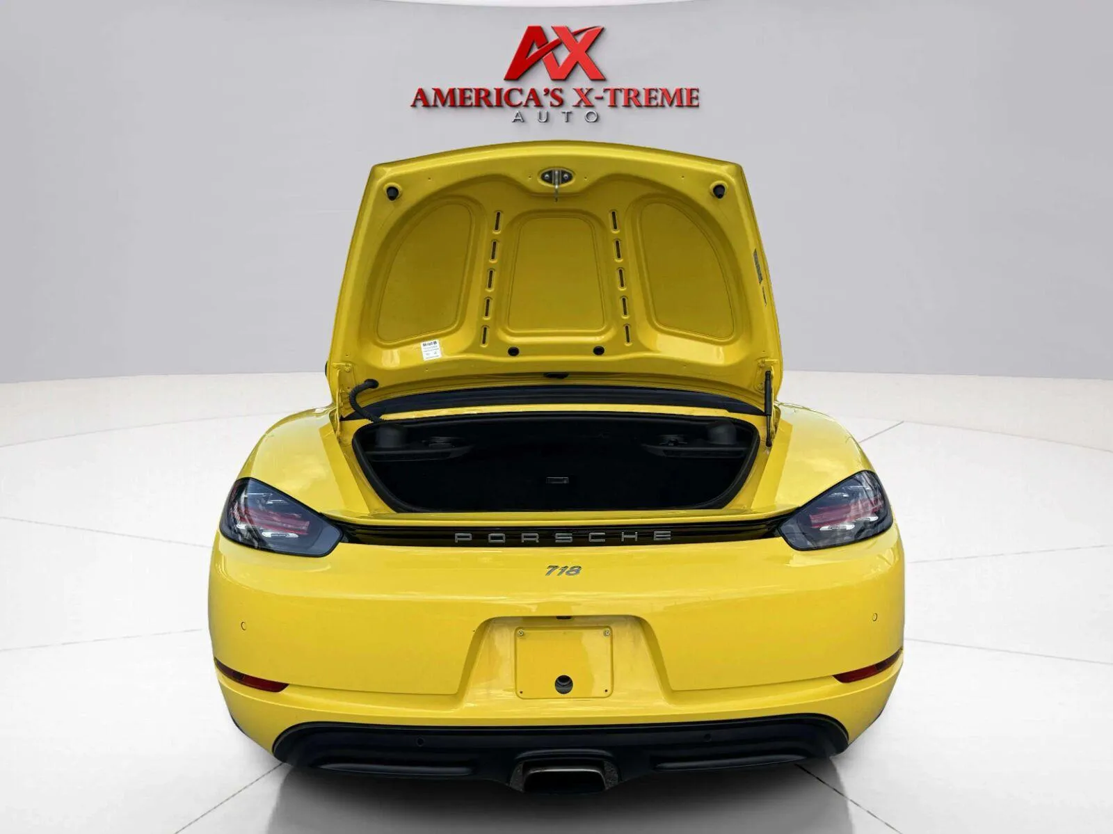 Porsche 718 Boxster photo 36