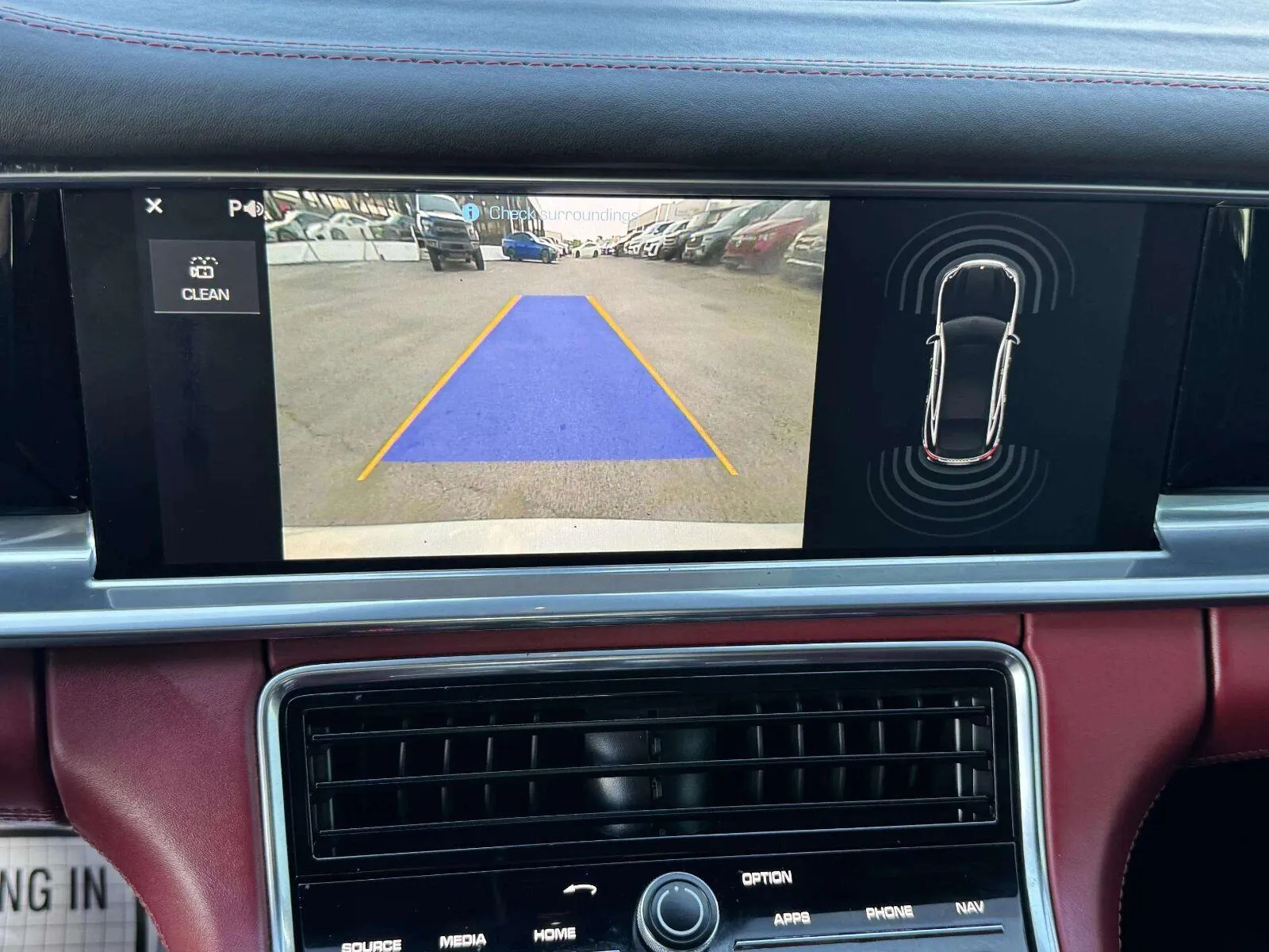 Porsche Panamera photo 30