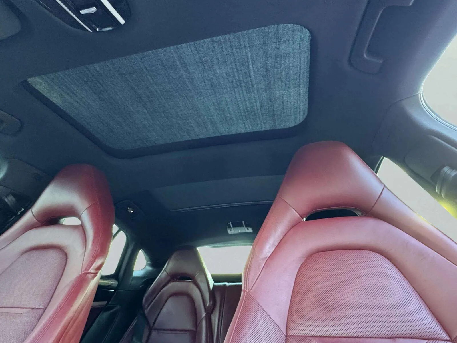 Porsche Panamera photo 33