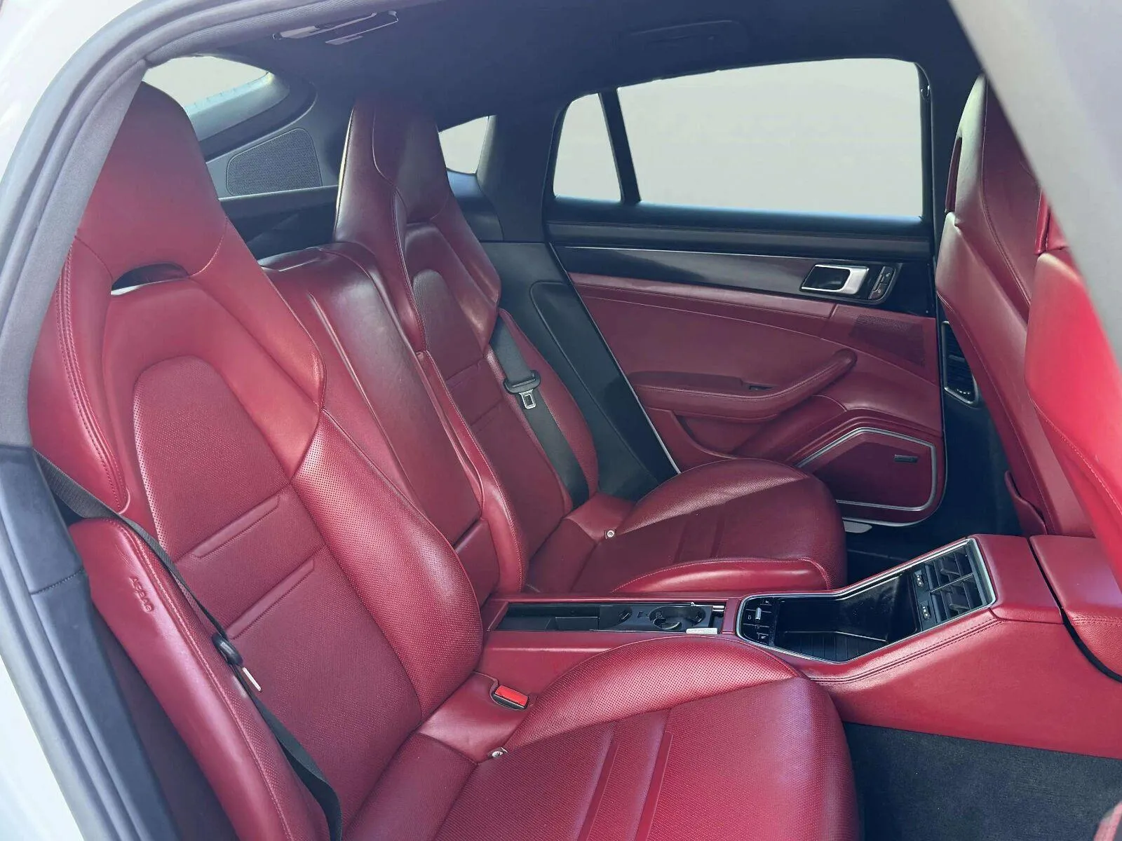 Porsche Panamera photo 41