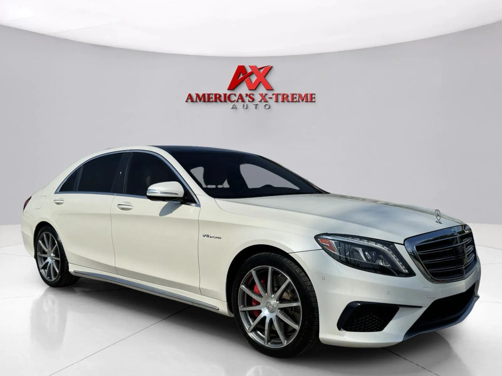 Mercedes-Benz S-Class photo 7