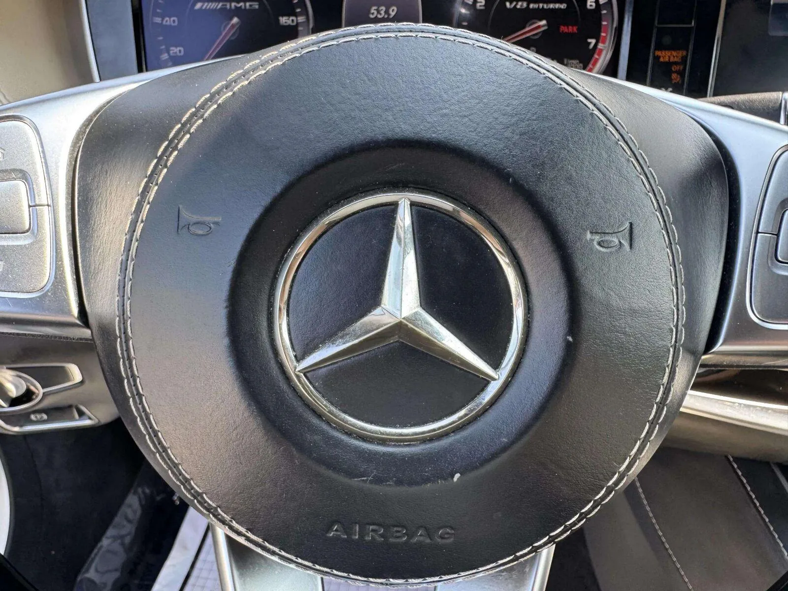 Mercedes-Benz S-Class photo 24