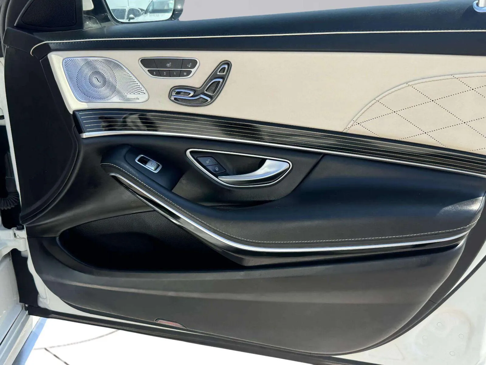 Mercedes-Benz S-Class photo 44