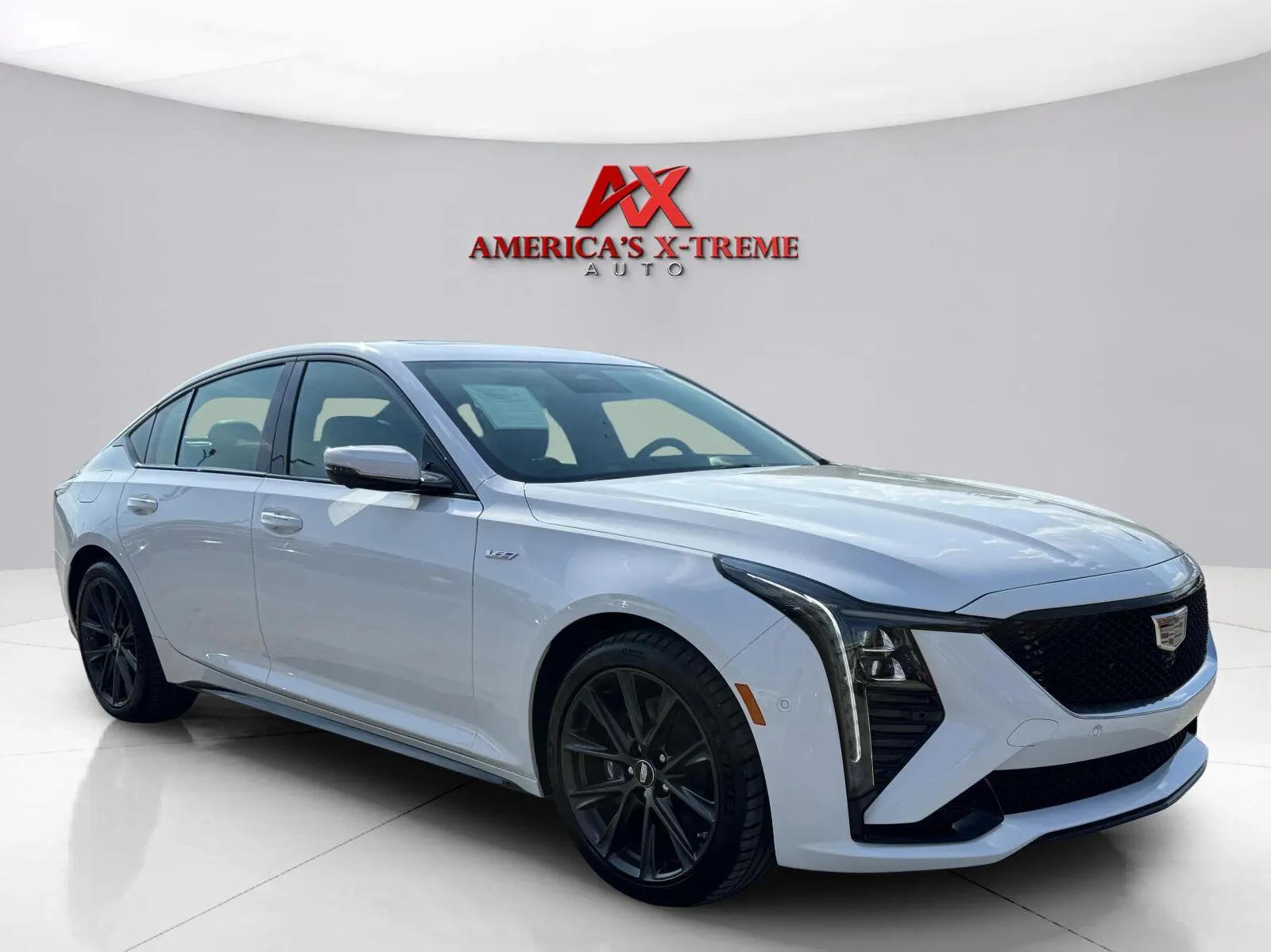 Cadillac Ct5-v photo 8