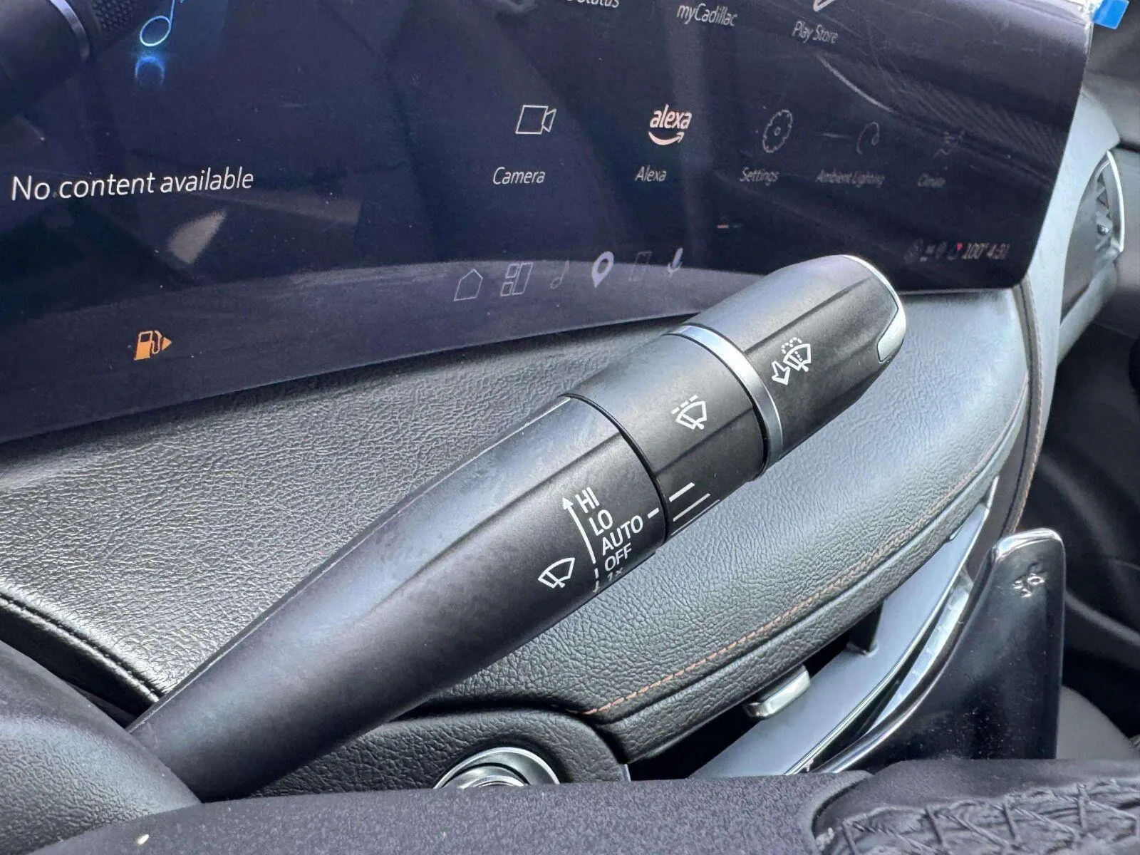 Cadillac Ct5-v photo 16