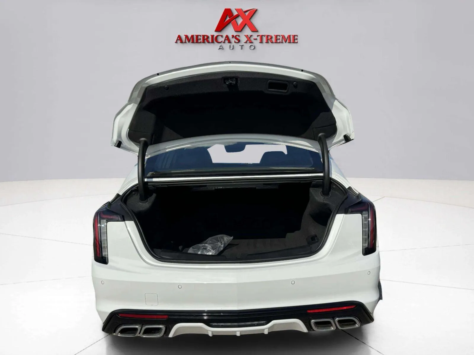 Cadillac Ct5-v photo 41