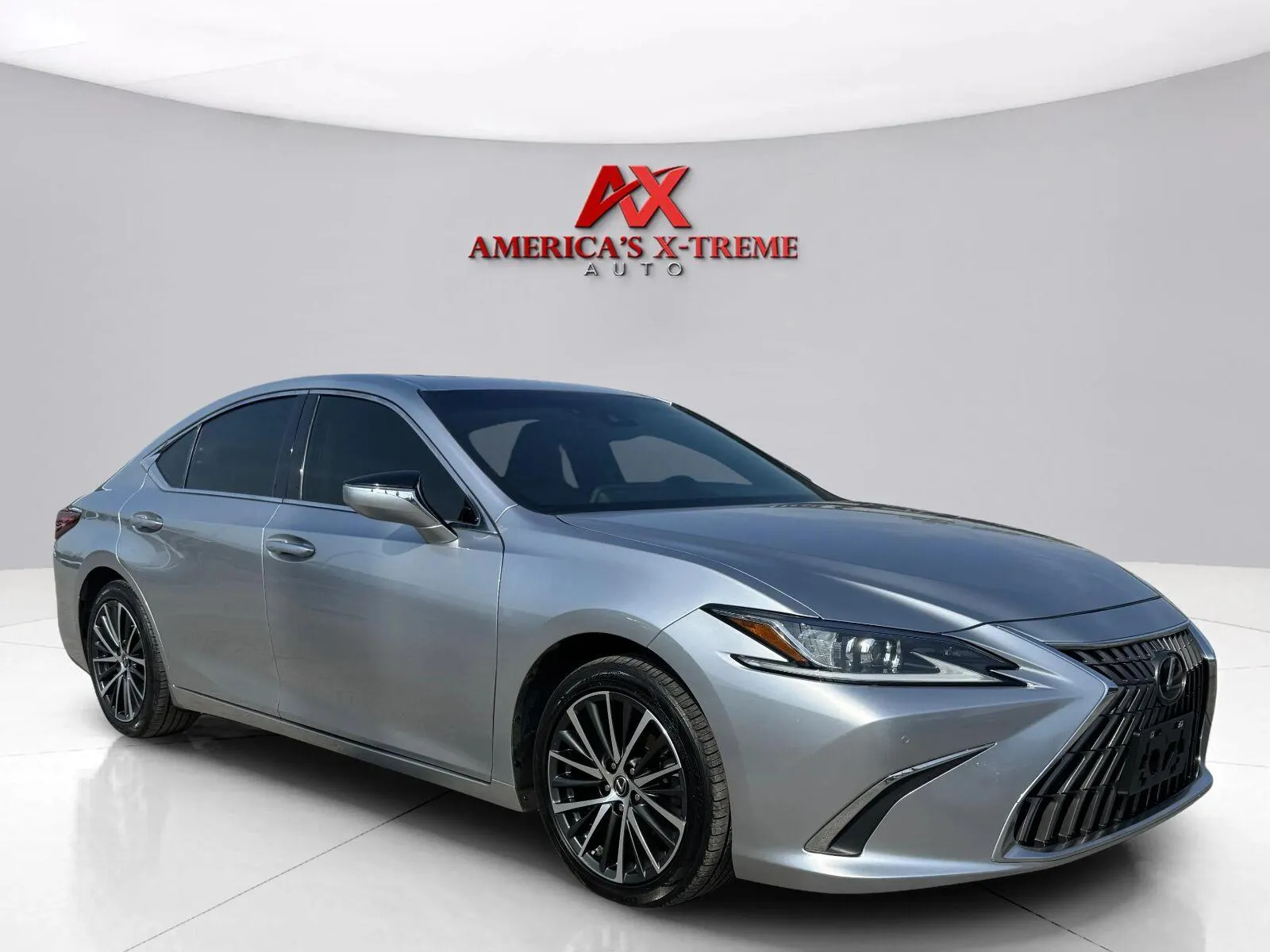 Lexus ES photo 7