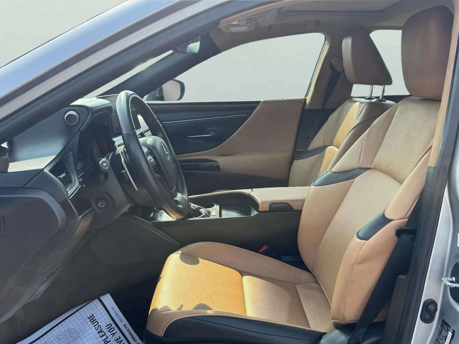 Lexus ES photo 15