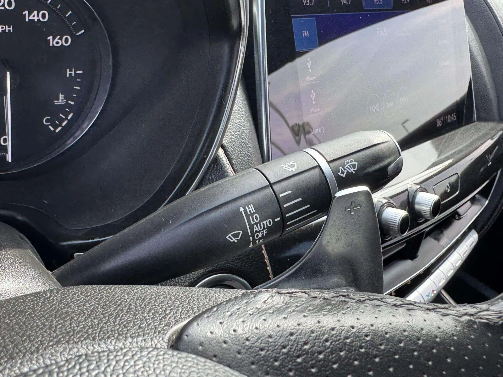 Cadillac CT5 photo 22