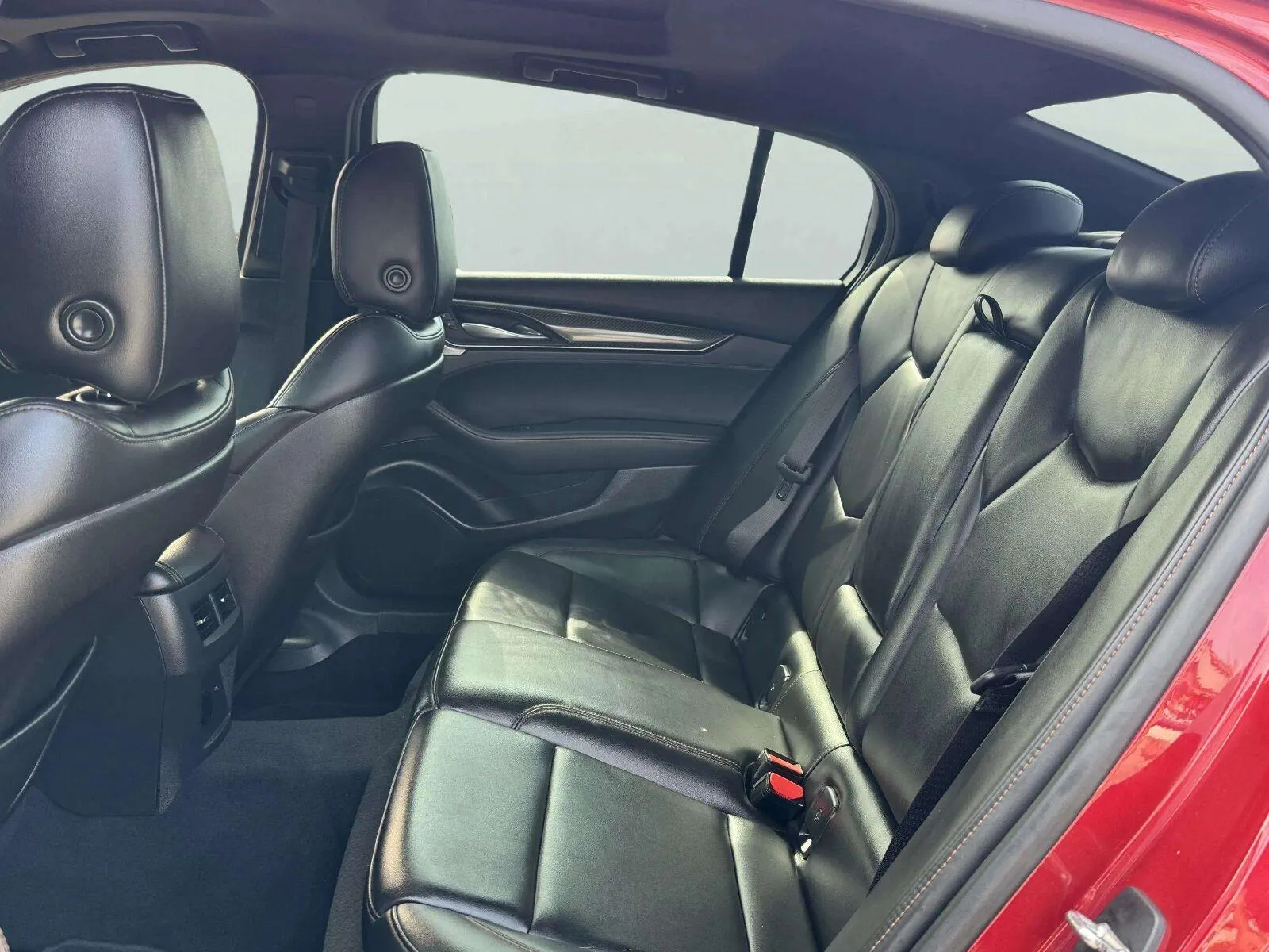 Cadillac CT5 photo 30