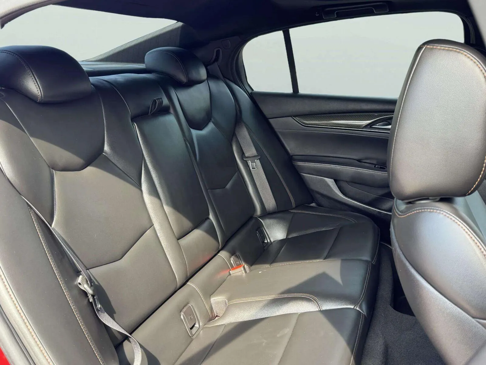 Cadillac CT5 photo 37