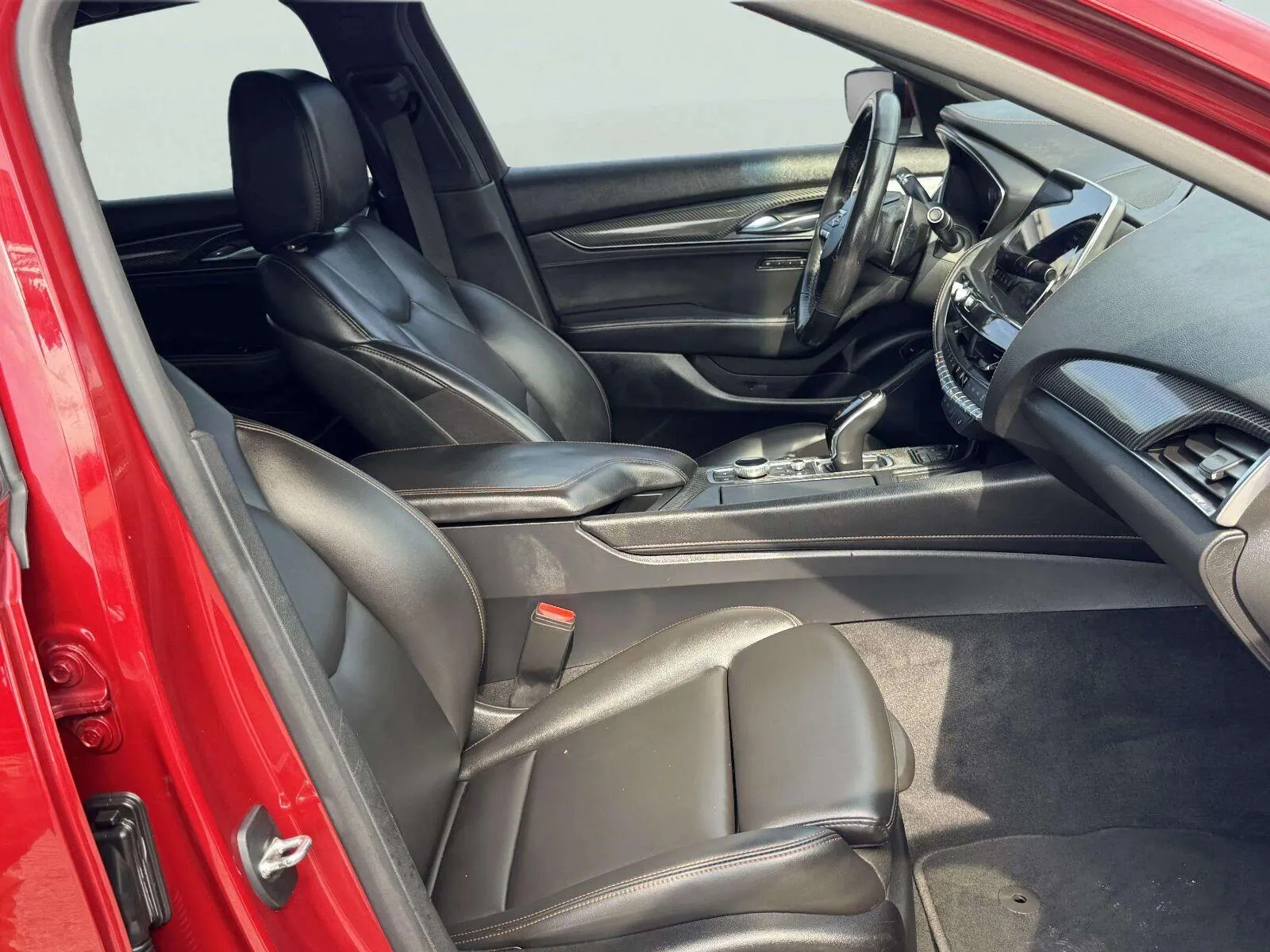 Cadillac CT5 photo 42