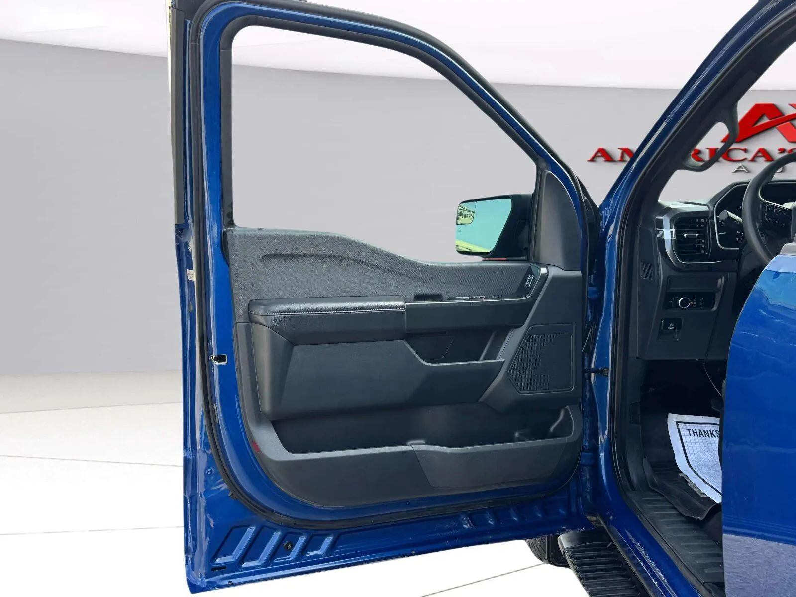 Ford F-150 photo 17