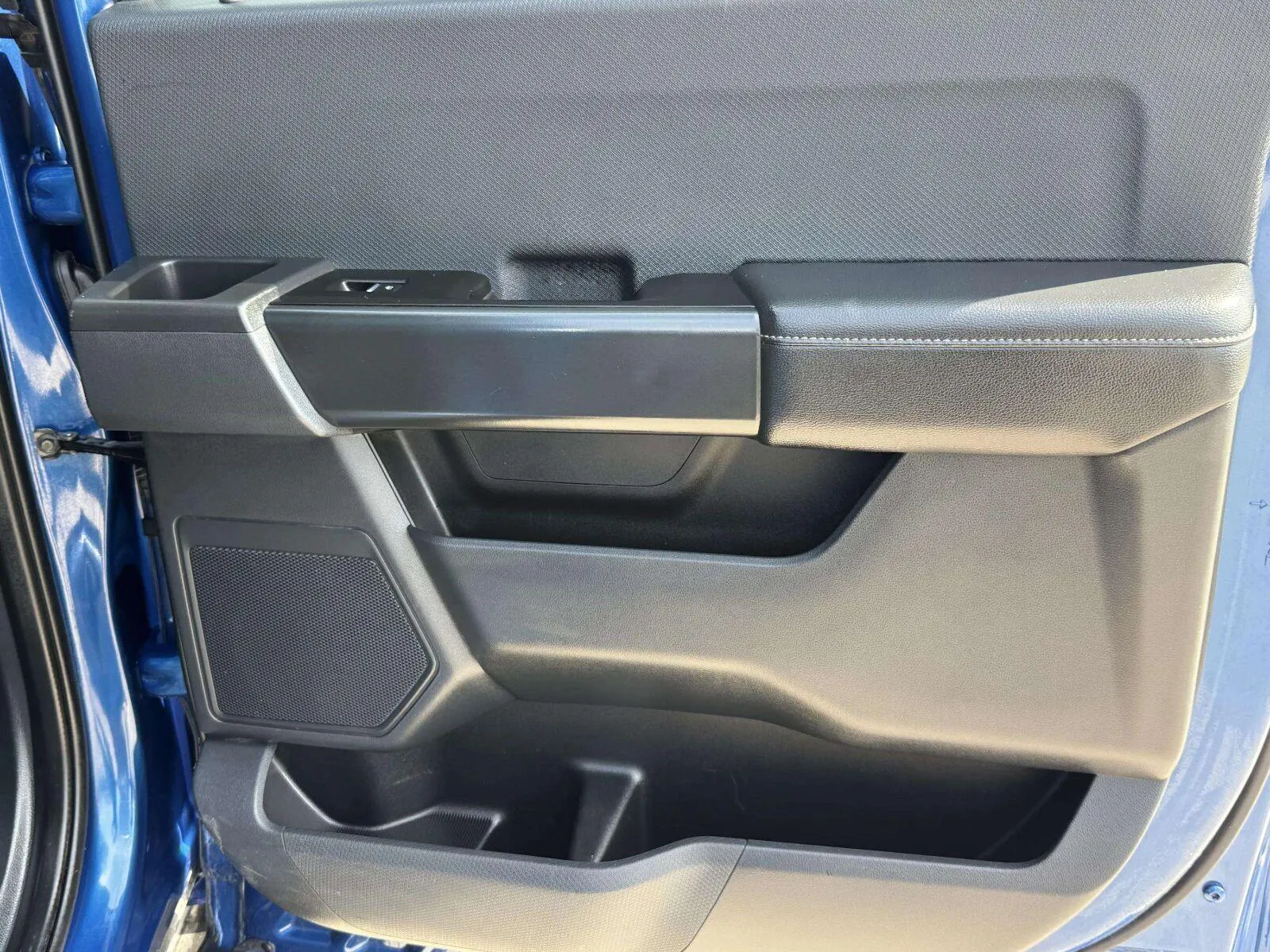 Ford F-150 photo 36
