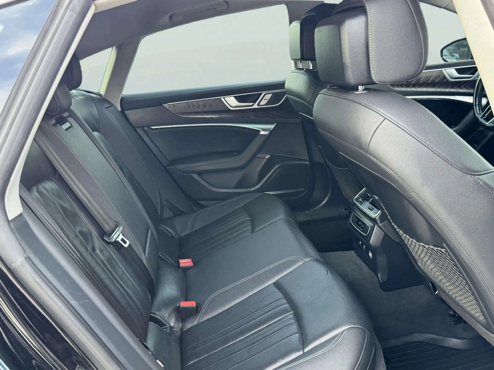Audi A7 photo 32