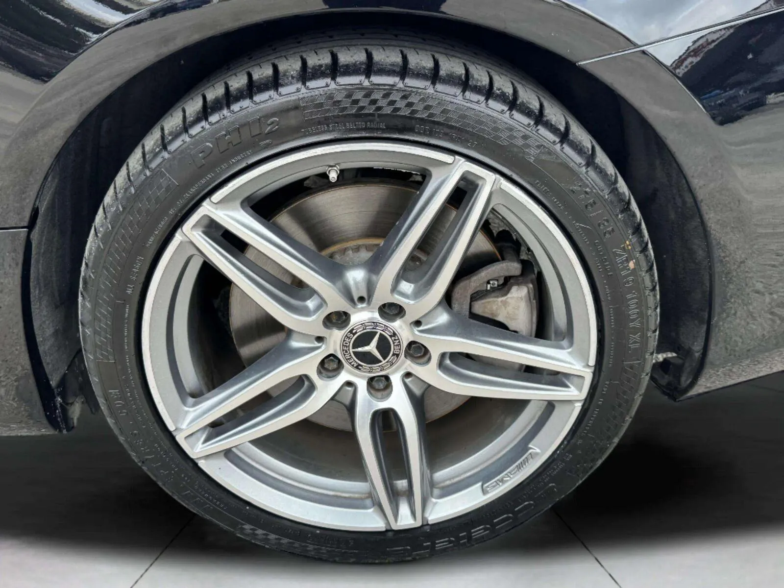 Mercedes-Benz E-Class photo 46