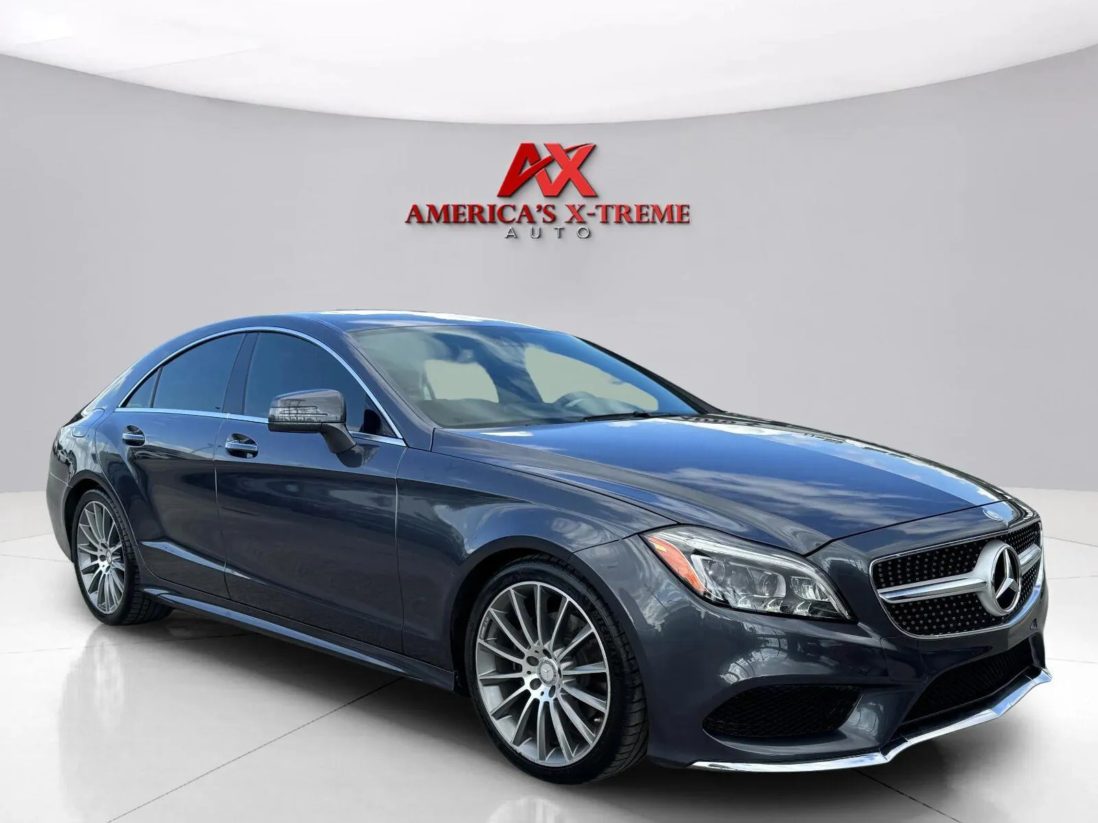 Mercedes-Benz CLS photo 8