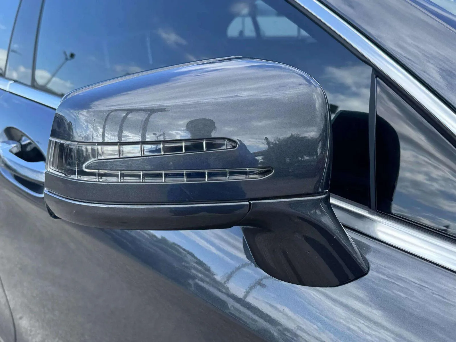 Mercedes-Benz CLS photo 10