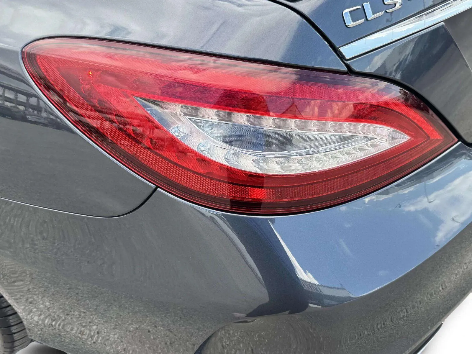 Mercedes-Benz CLS photo 14