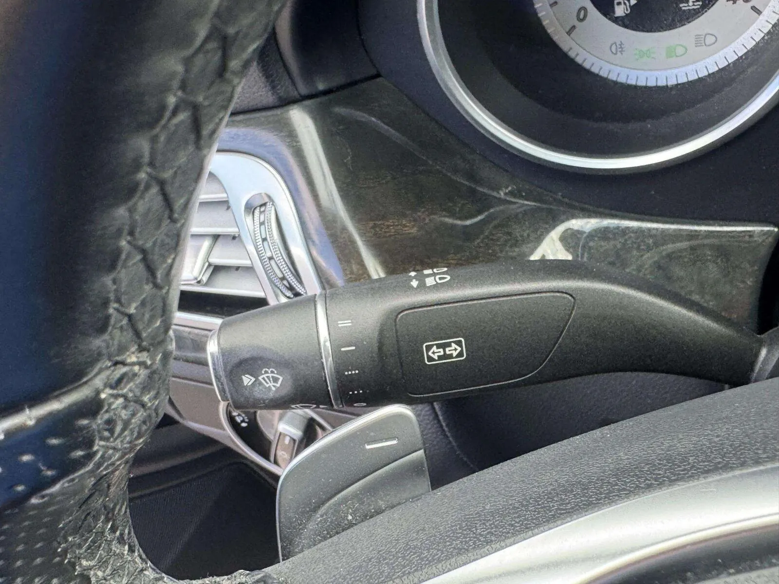 Mercedes-Benz CLS photo 21